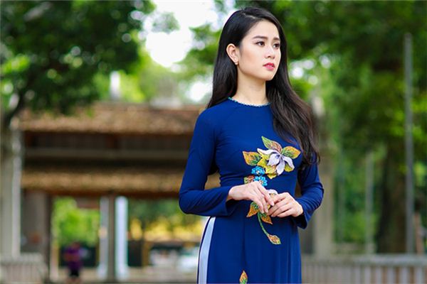 免費取名_周彩靜